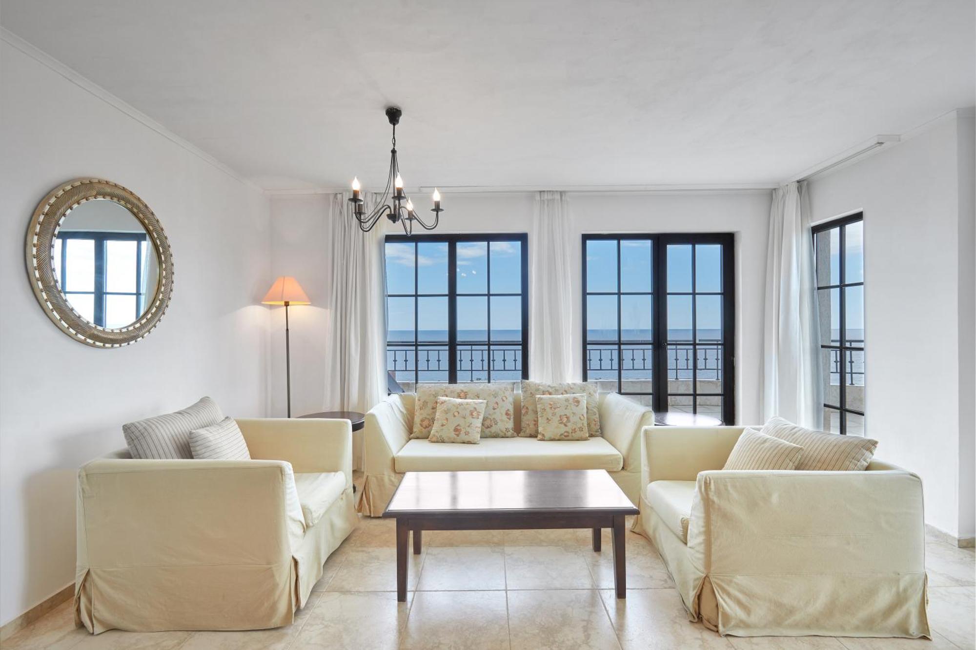 The Cliff Obzor Bay Holiday Apartments And Hotel By Flat Mаnаger 奥布佐尔 外观 照片